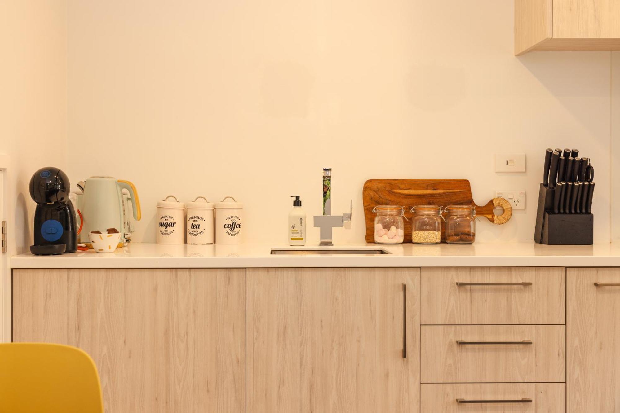 Ferienhaus Stylish And Comfort In Cbd Christchurch